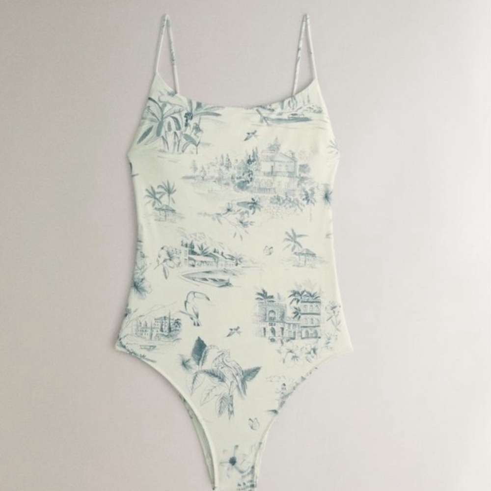 NWT Zara Home Toile de Jouy Beach
Swimsuit